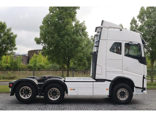 Volvo FH 540 | 6X4 - 6X2 | ELEVADOR TÁNDEM | 70 TONELADAS | HIDRÁULICO | RETARDADOR - Imagen 2